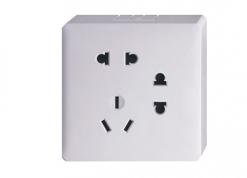 C05二、二、三极插座